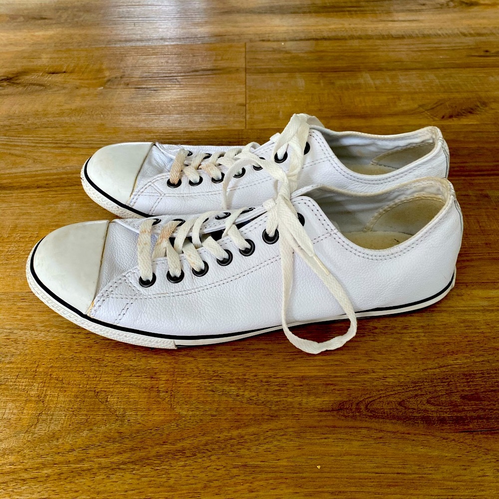 Converse Leather All-Stars